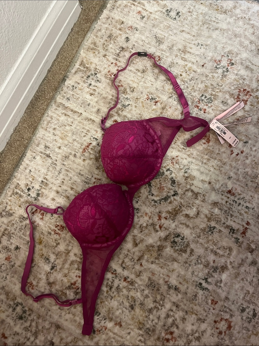 Victoria's Secret Magenta Lace Push-Up Bra